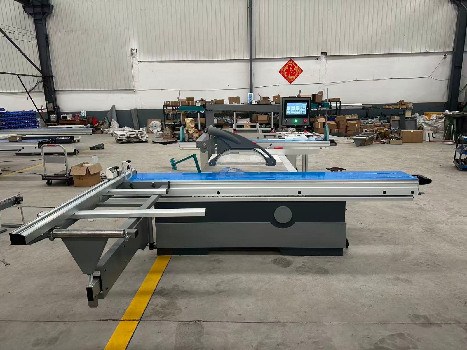 Oshed Panel Saw Machine
